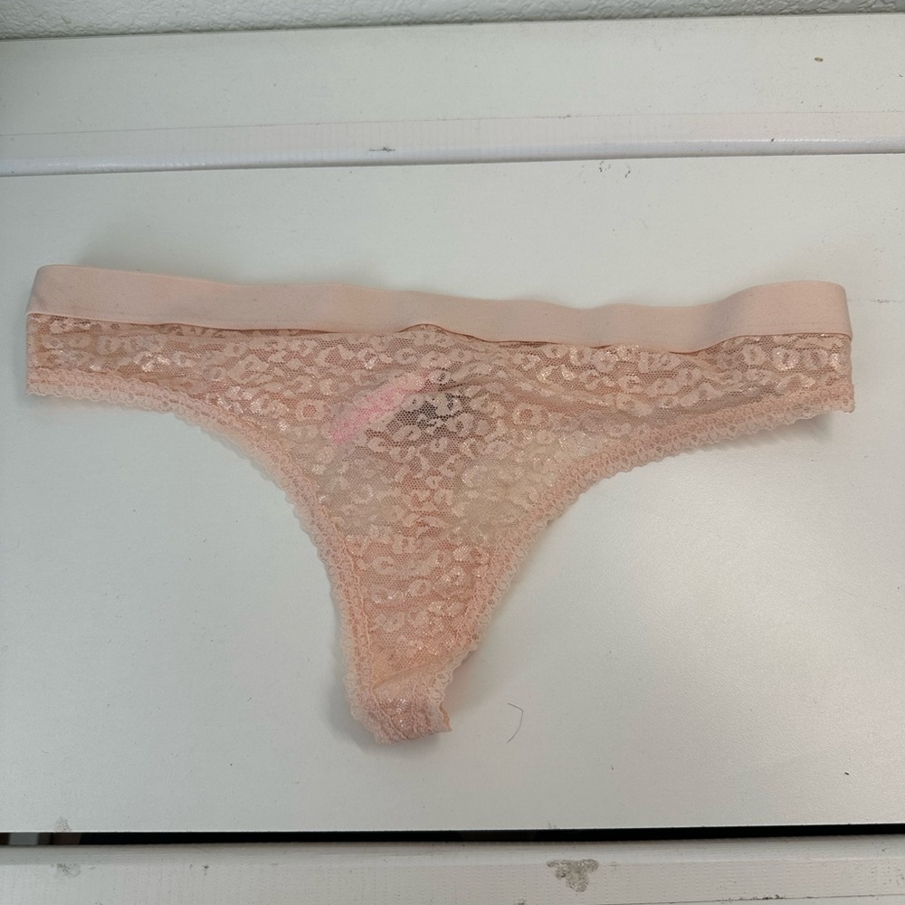 Lace Sparkly Thong - PINK